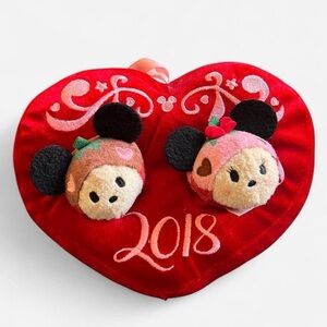 Mickey and Minnie Valentine's Day 2018
Tsum Tsum plush